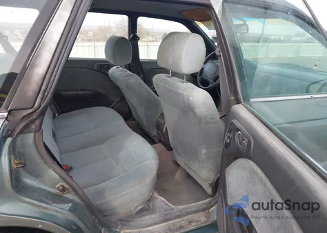 1995 Subaru Legacy L/Outback из США, поврежденный, VIN 4S3BK6358S6357567